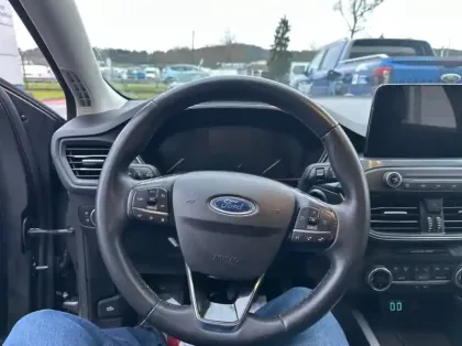 Photo 6 Ford Focus Gén. I Ph1 Base 5