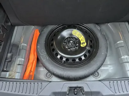 Photo 24 Ford Focus Gén. I Ph1 Base 5