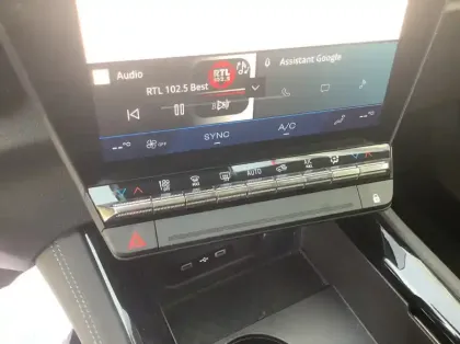 Photo 15 Renault Austral E-Tech full hybrid 200 GSR2 Techno esprit Alpine