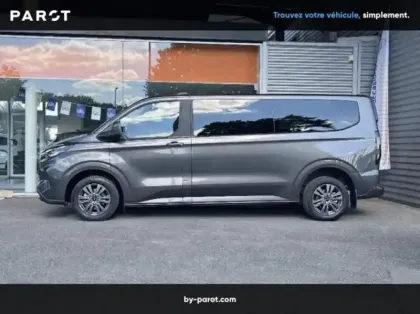 Photo 20 Ford Tourneo Custom 320 L2H1 2.0 EcoBlue 150ch Titanium