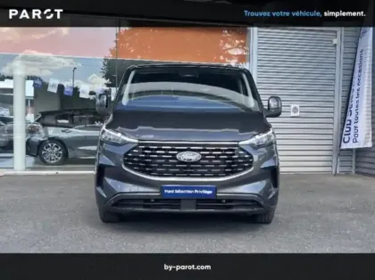 Photo 19 Ford Tourneo Custom 320 L2H1 2.0 EcoBlue 150ch Titanium