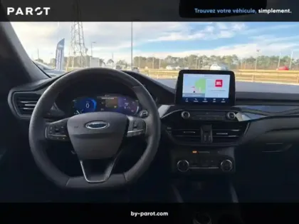 Photo 10 Ford Kuga 2.5 Duratec 190ch FHEV E85 ST-Line X BVA