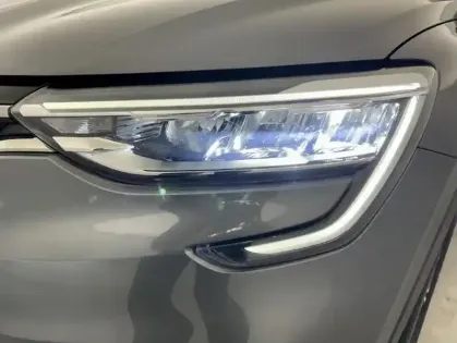 Photo 23 Renault Arkana mild hybrid 140 EDC FAP 22 Evolution 5p