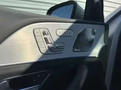 Photo 16 Mercedes Classe E 350 de Hybrid EQ 4MATIC AMG Line 35