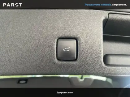 Photo 8 Ford Kuga 2.5 Duratec 180ch Hybrid FlexiFuel ST-Line X Powershift