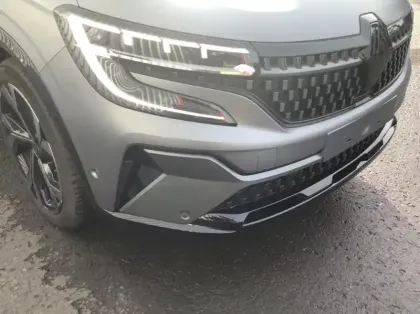 Photo 26 Renault Austral E-Tech full hybrid 200 GSR2 Techno esprit Alpine