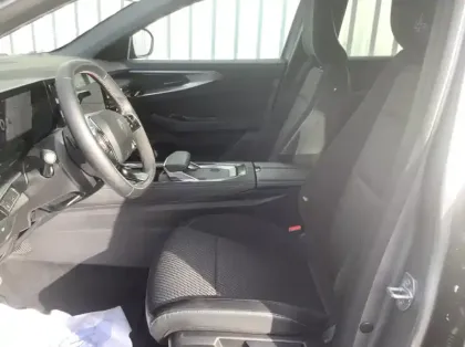 Photo 10 Renault Austral E-Tech full hybrid 200 GSR2 Techno esprit Alpine