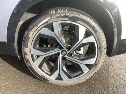 Photo 8 Renault Austral E-Tech full hybrid 200 GSR2 Techno esprit Alpine