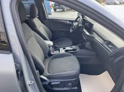 Photo 22 Ford Kuga 2.5 Duratec 180ch Hybrid FlexiFuel Titanium Business Powershift