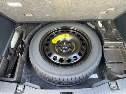 Photo 23 Ford Kuga 2.5 Duratec 180ch Hybrid FlexiFuel Titanium Business Powershift