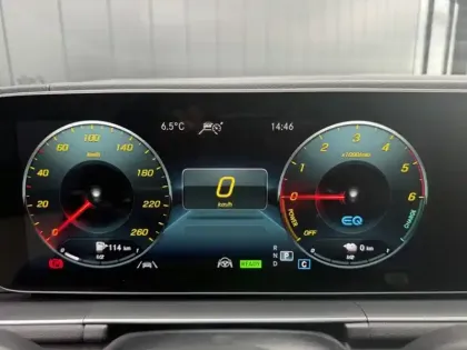 Photo 35 Mercedes Classe E 350 de 4MATIC AMG Line