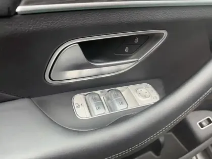 Photo 23 Mercedes Classe E 350 de 4MATIC AMG Line