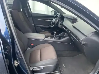 Photo 23 Mazda Mazda3 2.0 e-SKYACTIV-X M-Hybrid 186ch Sportline 2022