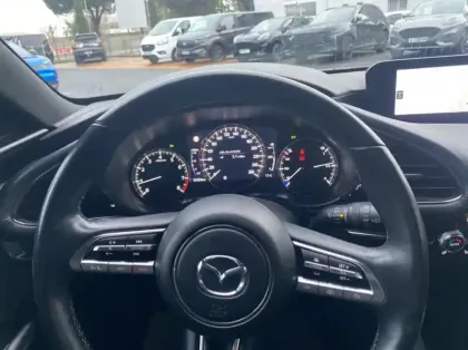 Photo 6 Mazda Mazda3 2.0 e-SKYACTIV-X M-Hybrid 186ch Sportline 2022