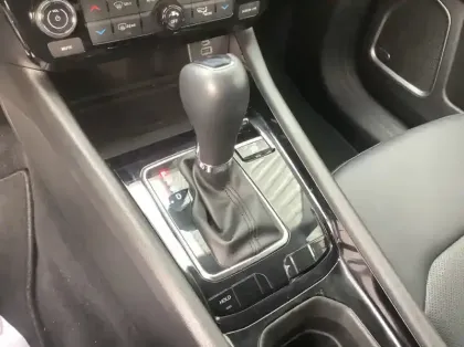 Photo 21 Jeep Compass 1.5 Turbo T4 130 ch e-Hybrid BVR7 S