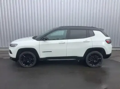 Photo 7 Jeep Compass 1.5 Turbo T4 130 ch e-Hybrid BVR7 S