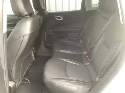 Photo 11 Jeep Compass 1.5 Turbo T4 130 ch e-Hybrid BVR7 S