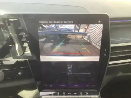 Photo 18 Renault Austral E-Tech full hybrid 200 GSR2 Techno esprit Alpine