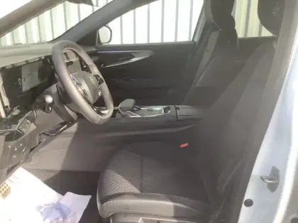 Photo 10 Renault Austral E-Tech full hybrid 200 GSR2 Techno esprit Alpine