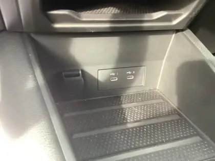 Photo 20 Renault Symbioz Nouveau E-Tech full hybrid 145 Iconic