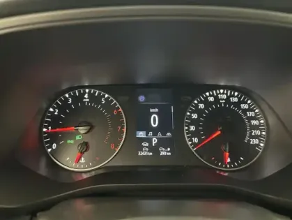 Photo 15 Renault Arkana mild hybrid 140 EDC FAP 22 Evolution 5p