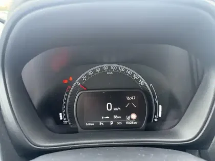 Photo 20 Toyota Aygo 1.0 VVT-i 72 Dynamic S-CVT