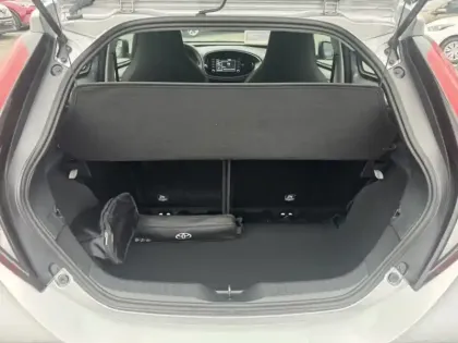 Photo 7 Toyota Aygo 1.0 VVT-i 72 Dynamic S-CVT