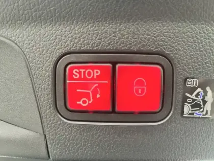 Photo 16 Mercedes Classe E Gén. II (C167) Ph2 AMG Line 5