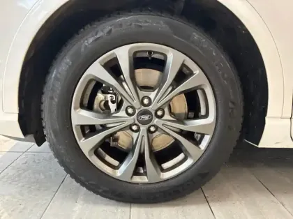 Photo 31 Ford Kuga Gén. III Ph1 ST-Line X 5