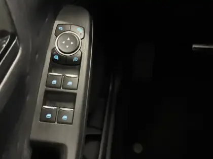 Photo 5 Ford Kuga Gén. III Ph1 ST-Line X 5