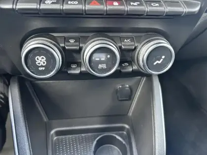 Photo 12 Dacia Duster  Blue dCi 115 4x2 Prestige