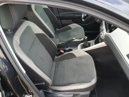 Photo 8 Volkswagen Polo  1.0 TSI 95 CARAT