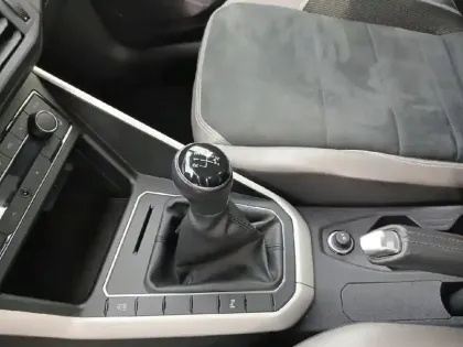 Photo 22 Volkswagen Polo  1.0 TSI 95 CARAT