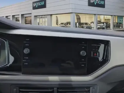 Photo 10 Volkswagen Polo  1.0 TSI 95 CARAT