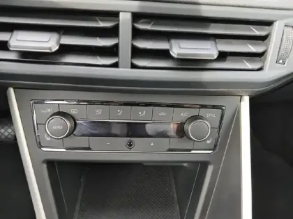 Photo 20 Volkswagen Polo  1.0 TSI 95 CARAT