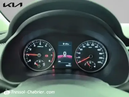 Photo 20 Kia Stonic  1.0 T-GDi 100 ch BVM6 GT Line