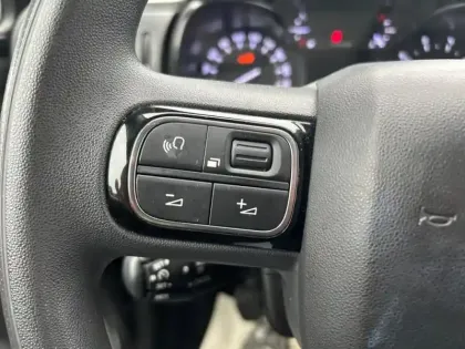 Photo 18 Citroën C3  PureTech 83 S&S BVM5 YOU!