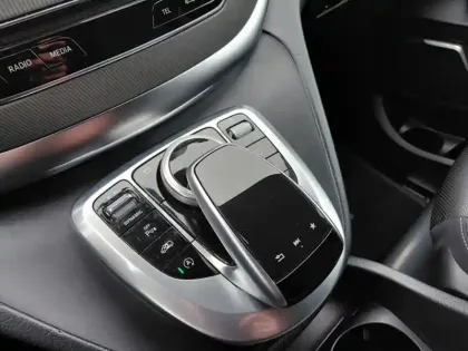 Photo 15 Mercedes Classe A CAMERA 360   SIEGES ELEC   SIE