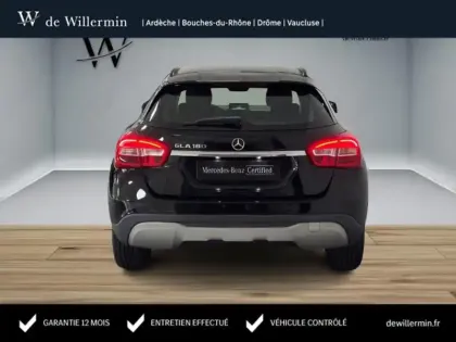 Photo 34 Mercedes GLA 180 Intuition