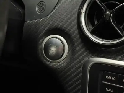 Photo 15 Mercedes GLA 180 Intuition
