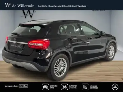 Photo 23 Mercedes GLA 180 Intuition