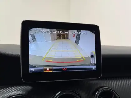 Photo 14 Mercedes GLA 180 Intuition