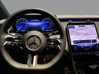 Photo 22 Mercedes Classe E EQE 350 AMG Line