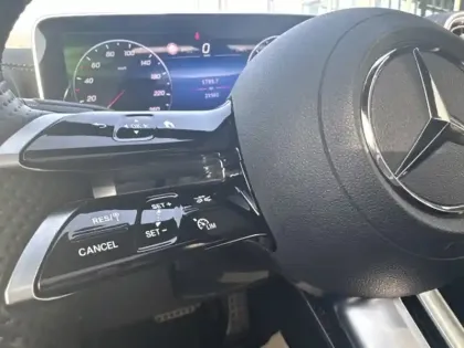 Photo 14 Mercedes Classe C  220 d Berline AMG Lin