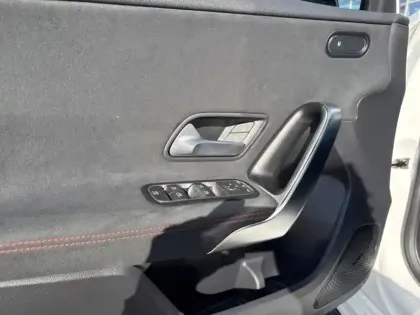 Photo 28 Mercedes Classe A Gén. IV (W177) Ph2 AMG Line 5