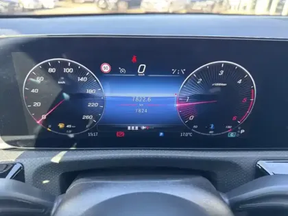 Photo 30 Mercedes Classe A Gén. IV (W177) Ph2 AMG Line 5