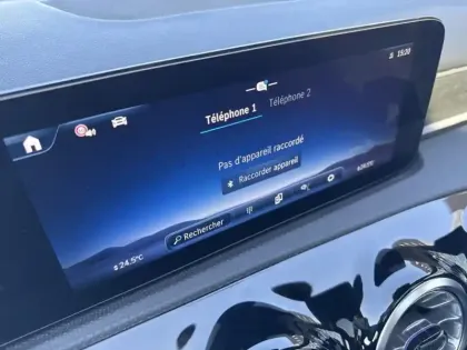 Photo 14 Mercedes Classe A 200 d AMG Line