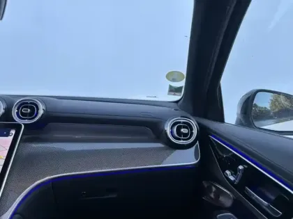 Photo 11 Mercedes Classe GLC GLC 220 d 4MATIC AMG Line