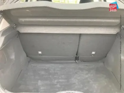 Photo 13 Citroën C3  1.2 PureTech 83ch S&S C-Series 123g