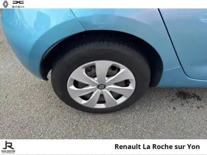 Photo 7 Renault Zoé Zoe E-Tech Zen charge normale R135 - 21